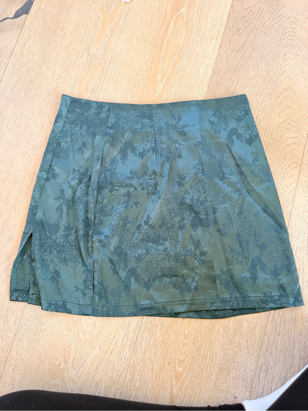 Green Floral Jacquard Satin Mini Skirt